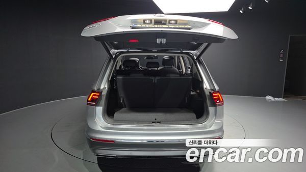 Volkswagen Tiguan 2020, фото 26