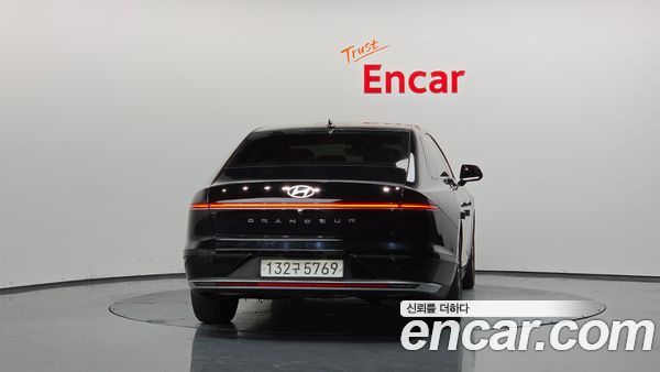 Hyundai Grandeur 2023, фото 4