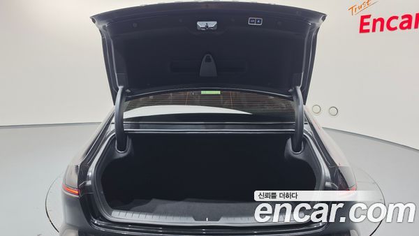 Hyundai Grandeur 2023, фото 25