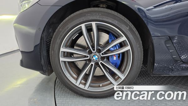 BMW Gran Turismo 2023, фото 5