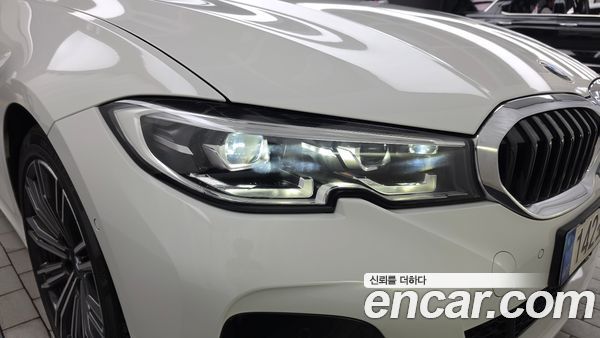 BMW 3 Series 2022, фото 8