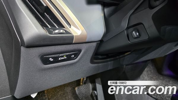 BMW iX 2023, фото 29