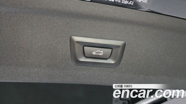 BMW iX 2023, фото 31