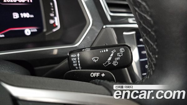 Volkswagen Tiguan 2023, фото 29