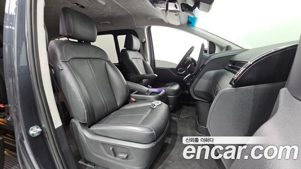 Hyundai Staria 2022, фото 16