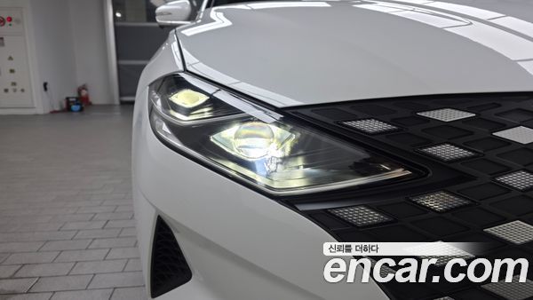 Hyundai Grandeur 2023, фото 8