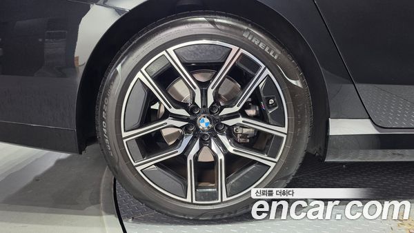 BMW 7 Series 2023, фото 5