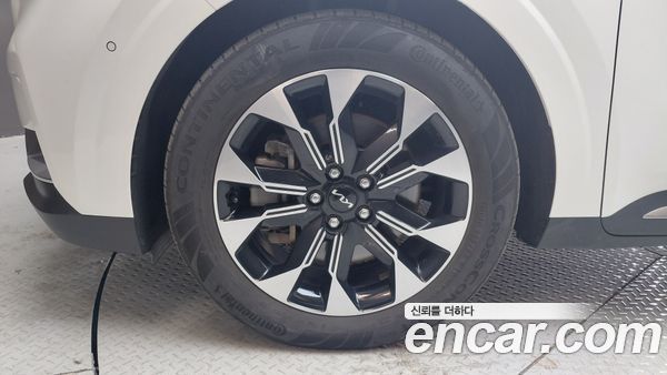 Kia Carnival 2023, фото 5