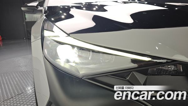 Hyundai Elantra 2022, фото 7