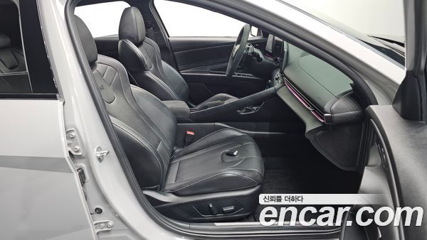 Hyundai Elantra 2022, фото 15