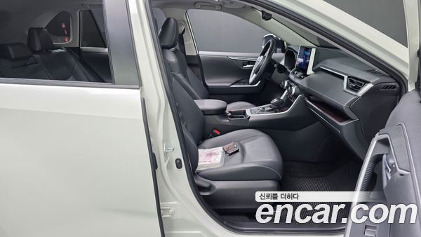 Toyota RAV4 2021, фото 15