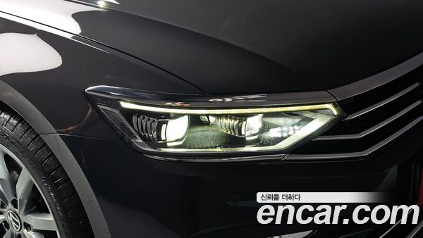 Volkswagen Passat 2021, фото 8