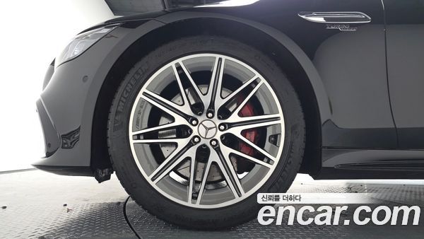 Mercedes-Benz AMG GT 2023, фото 4