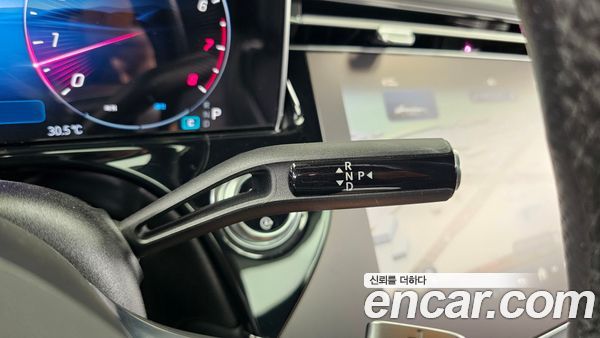 Mercedes-Benz E-Class 2024, фото 12