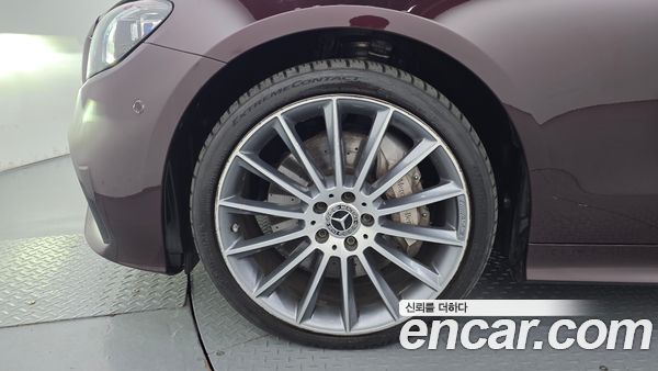 Mercedes-Benz E-Class 2021, фото 5