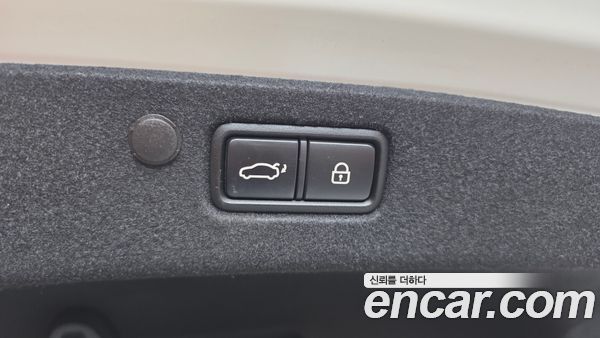 Hyundai Grandeur 2023, фото 32