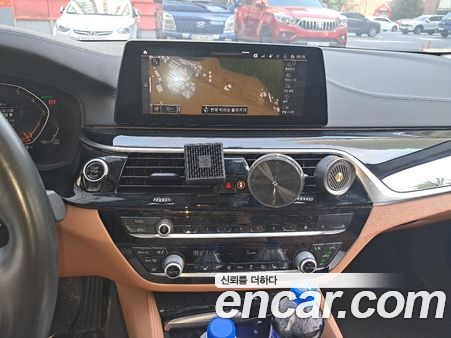 BMW 5 Series 2020, фото 15