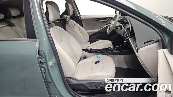 Kia Niro 2023, фото 16