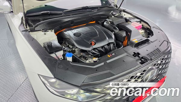 Hyundai Grandeur 2022, фото 6
