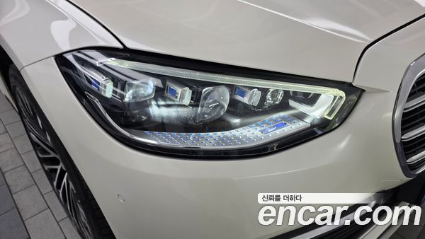 Mercedes-Benz S-Class 2023, фото 8