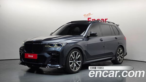 BMW X7 2021