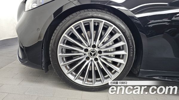 Mercedes-Benz C-Class 2023, фото 5
