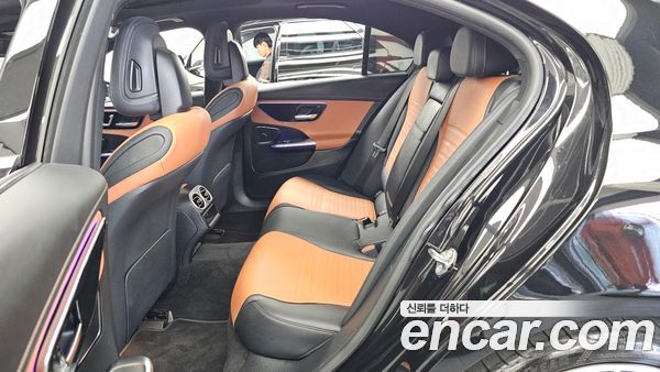 Mercedes-Benz C-Class 2023, фото 16