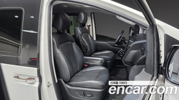 Hyundai Staria 2022, фото 16