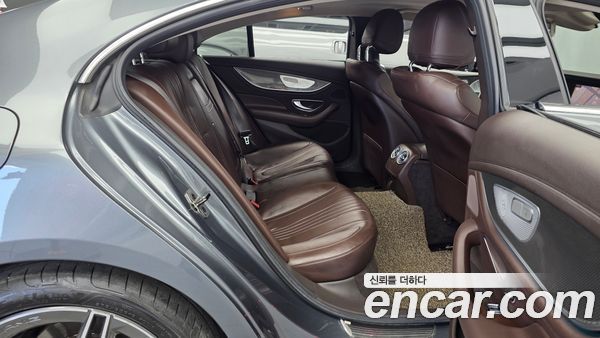 Mercedes-Benz CLS 2020, фото 18