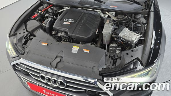 Audi A6 2022, фото 6
