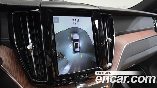 Volvo XC60 2023, фото 19