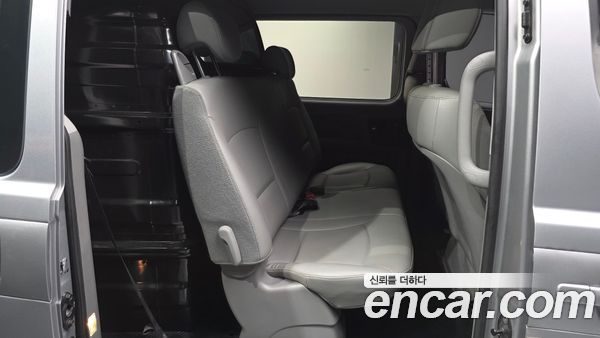 Hyundai Grand Starex 2021, фото 16