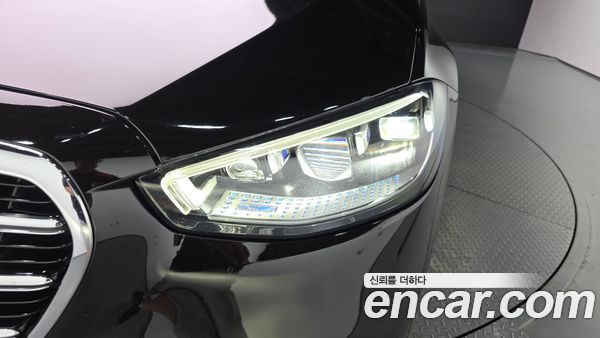 Mercedes-Benz S-Class 2021, фото 8