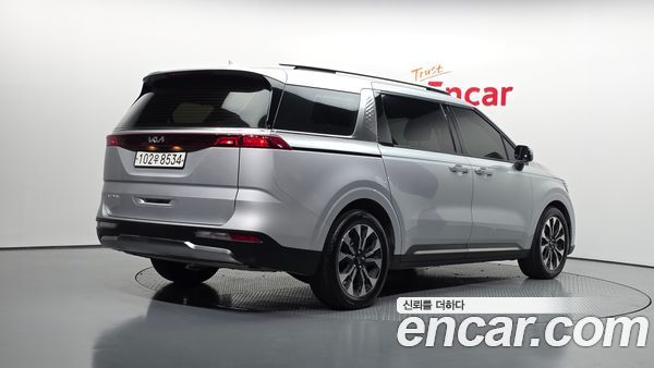 Kia Carnival 2022, фото 2