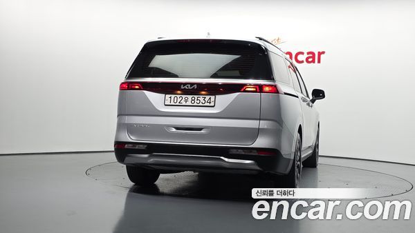 Kia Carnival 2022, фото 4