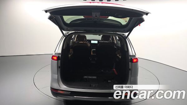 Kia Carnival 2022, фото 26