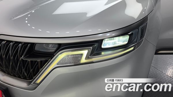 Kia Carnival 2022, фото 8