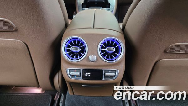Mercedes-Benz E-Class 2021, фото 31