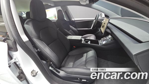 Tesla Model 3 2024, фото 15