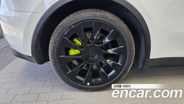 Tesla Model Y 2021, фото 5