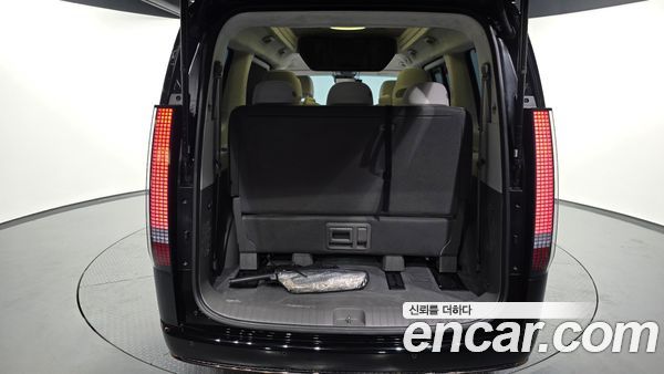 Hyundai Staria 2025, фото 20