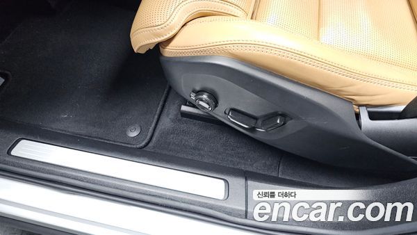 Volvo XC60 2025, фото 31