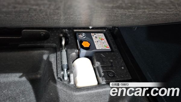 Volvo XC60 2025, фото 33
