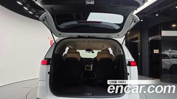 Kia Carnival 2021, фото 26