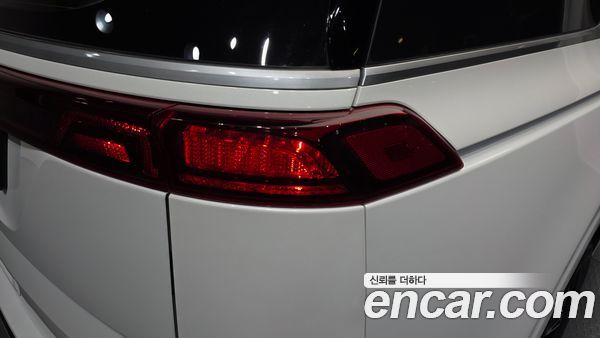 Kia Carnival 2021, фото 9