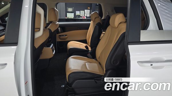 Kia Carnival 2021, фото 16