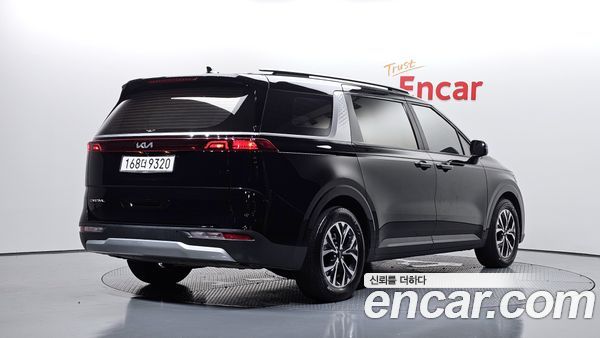 Kia Carnival 2023, фото 2