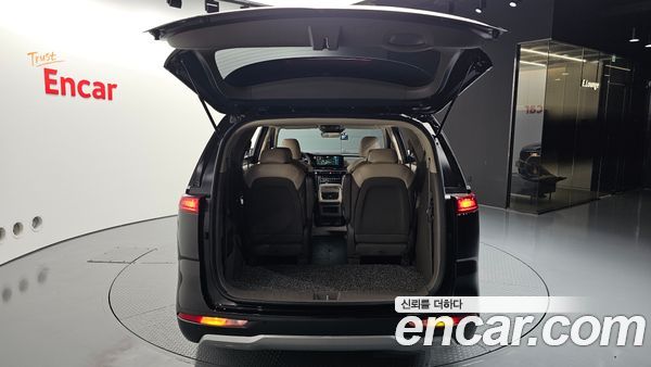Kia Carnival 2023, фото 30