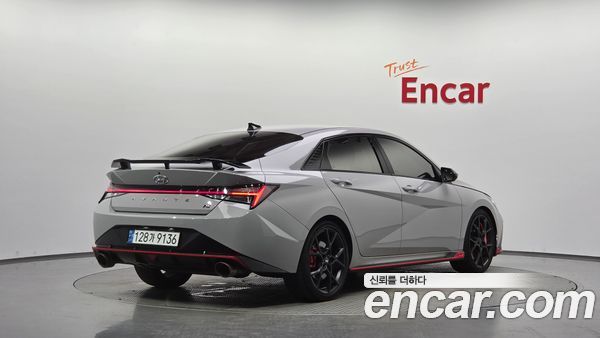 Hyundai Elantra 2022, фото 2