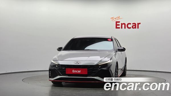 Hyundai Elantra 2022, фото 3